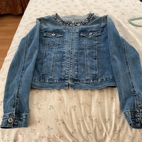 Jean Jacket - Picture 3 of 6